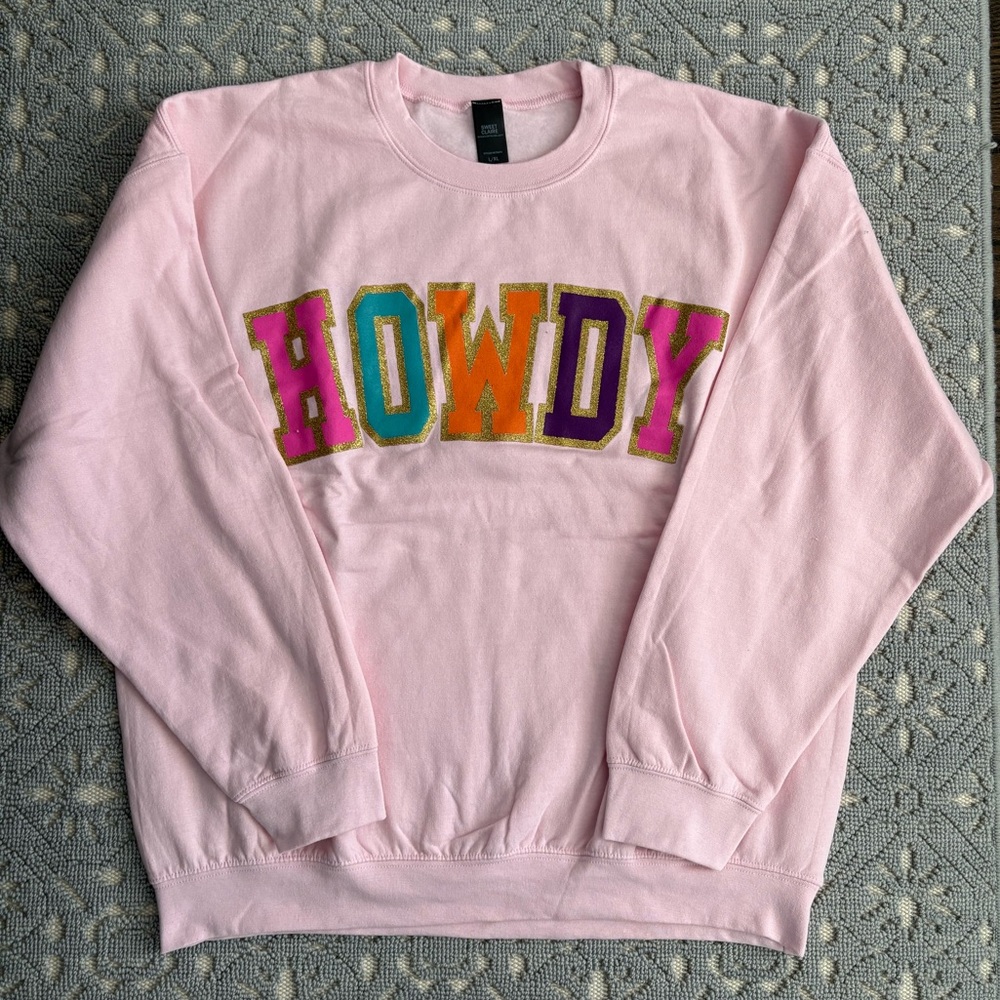 SWEET CLAIRE PINK SWEATSHIRT SIZE LARGE/XLARGE BRAND NEW!